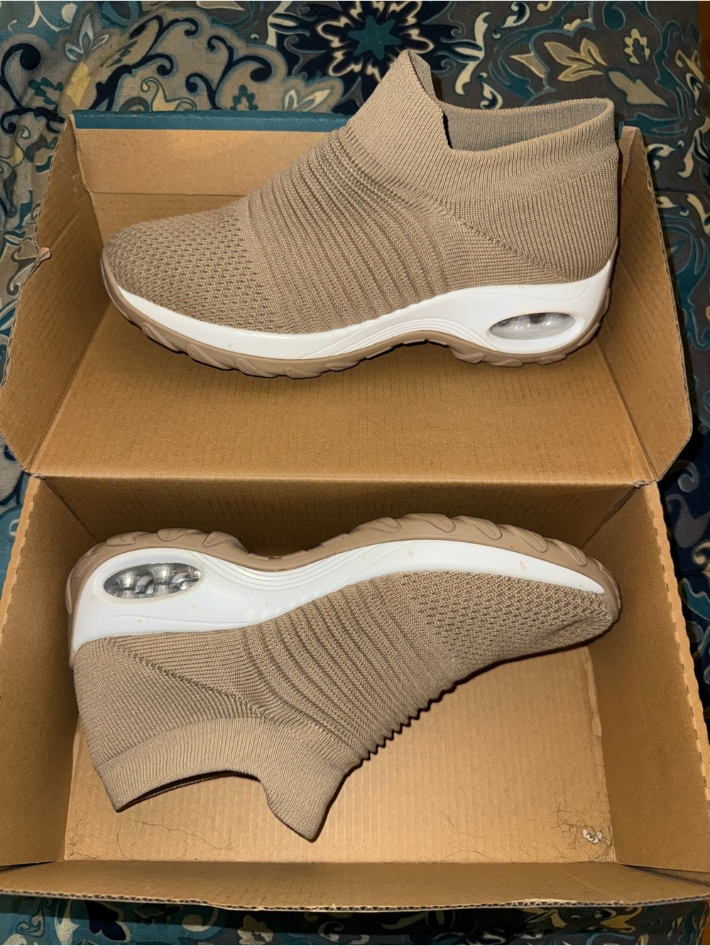 Women’s Slip-On Knit Air-Cushion Sneakers - Taupe